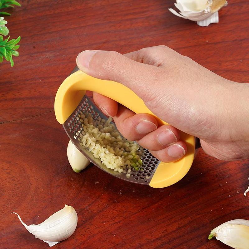 Manual Arc Stainless Steel Garlic Press Multi-functional Garlic Crusher  Hand-held Kitchen Crushing Vegetable Tool